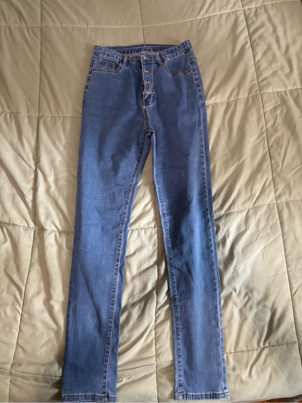 High-Rise Blue Women's Jeans - Classic Slim Fit